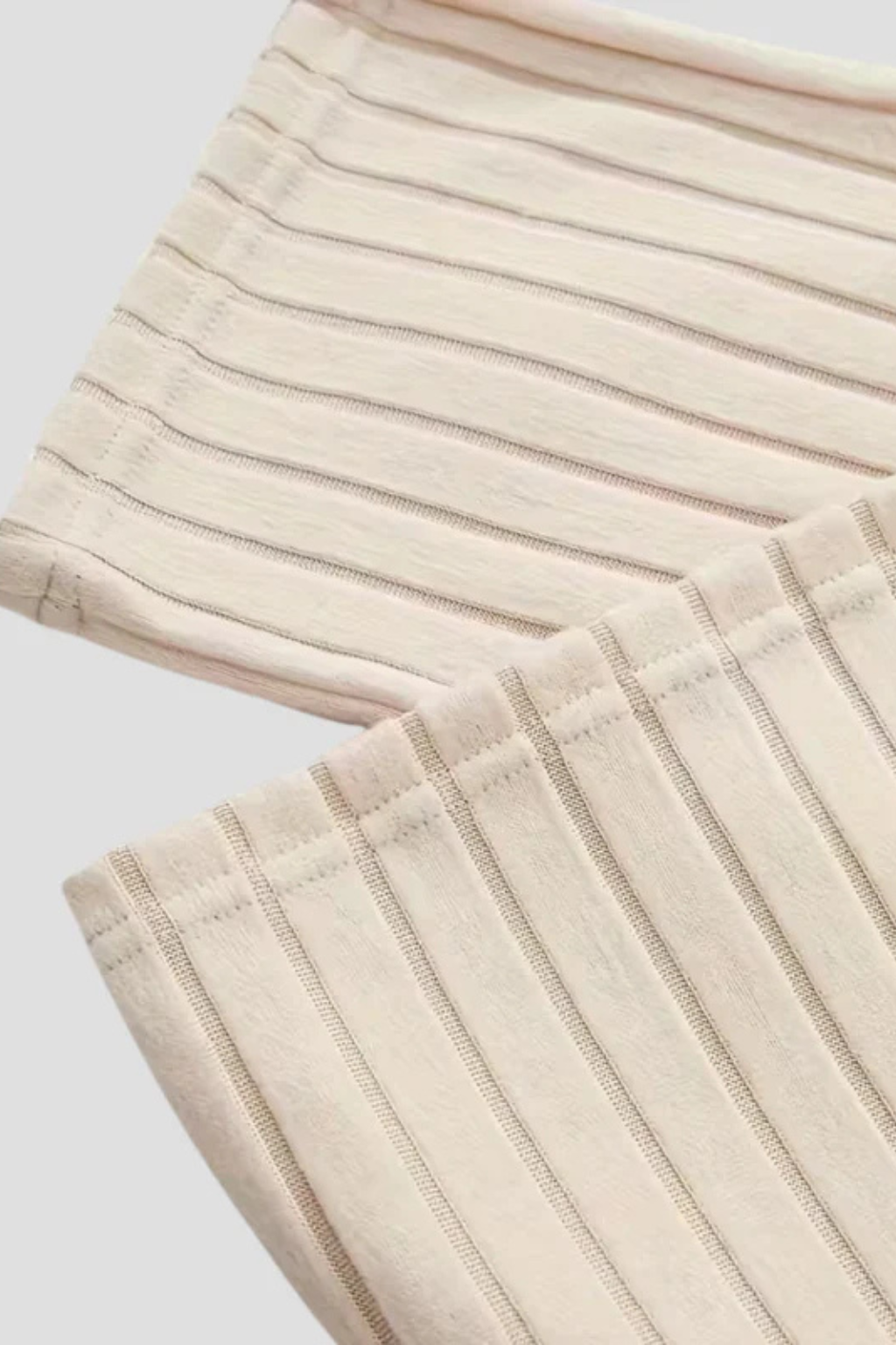 Aldemond Women’s Ribbed Knit Two-Piece Set