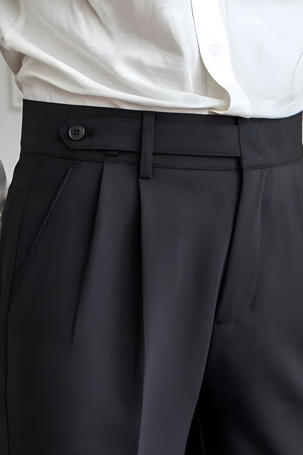 Aldemond Men’s Pleated Trousers