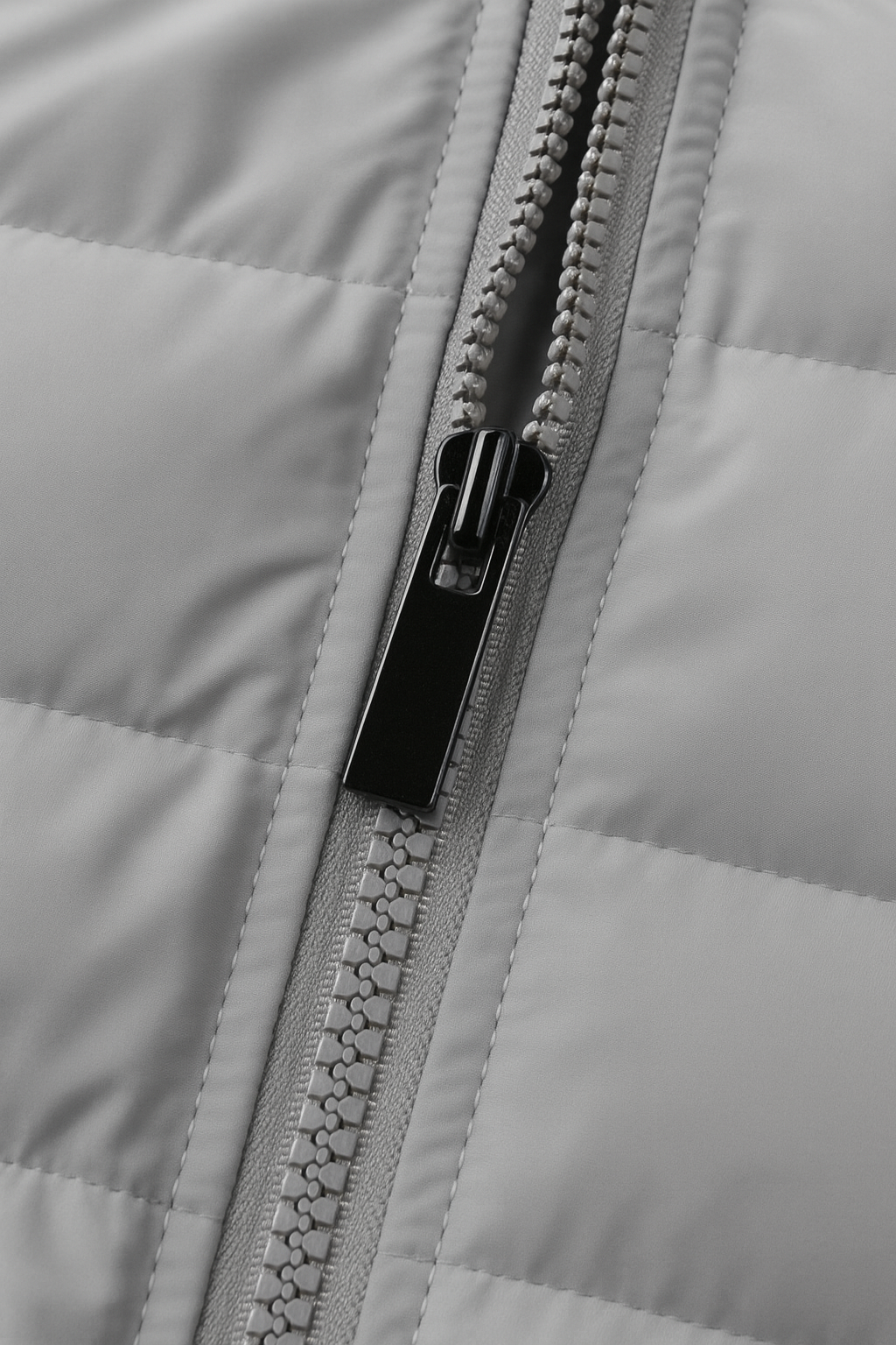 Aldemond Men’s Hooded Down Jacket – Quilted Duck Down Fill